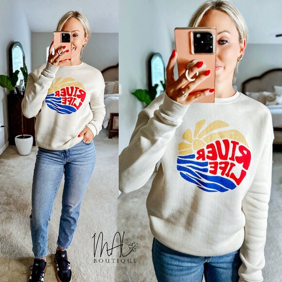 River Life Oversized Graphic Sweatshirt - Picture 3 of 5